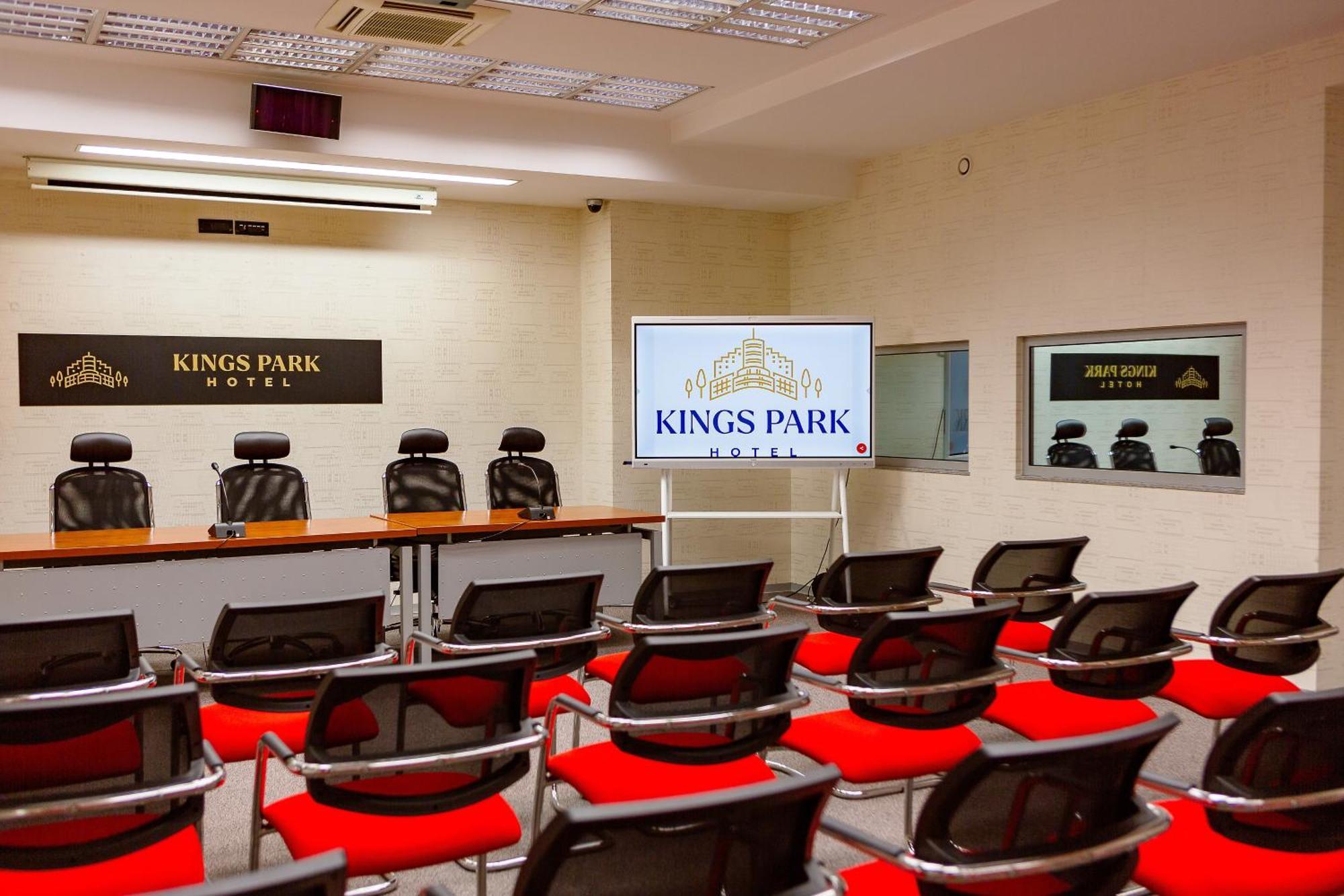 Kings Park Hotel Podgoriçe Dış mekan fotoğraf