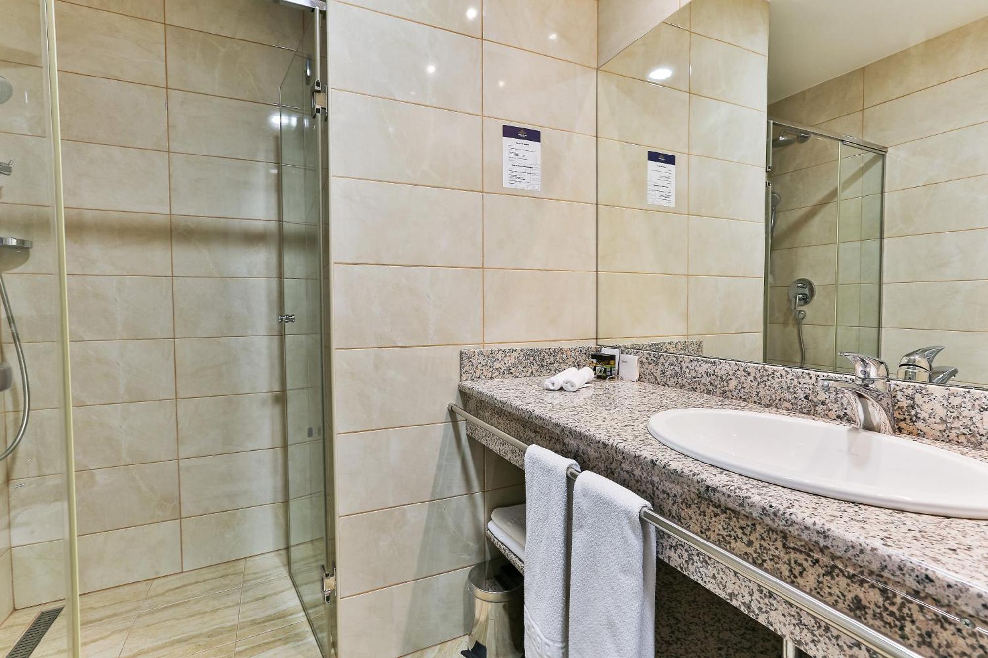Kings Park Hotel Podgoriçe Dış mekan fotoğraf
