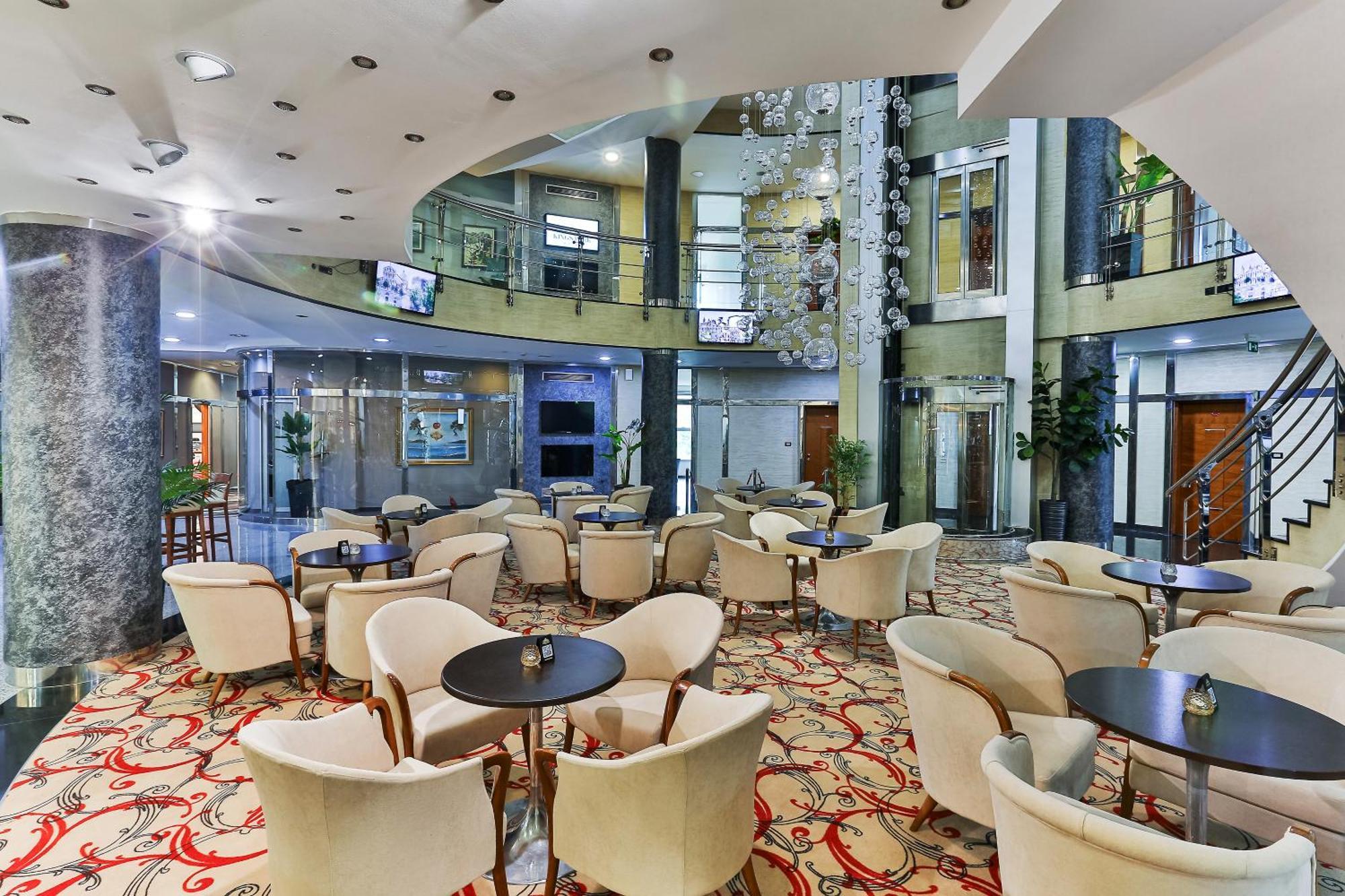 Kings Park Hotel Podgoriçe Dış mekan fotoğraf