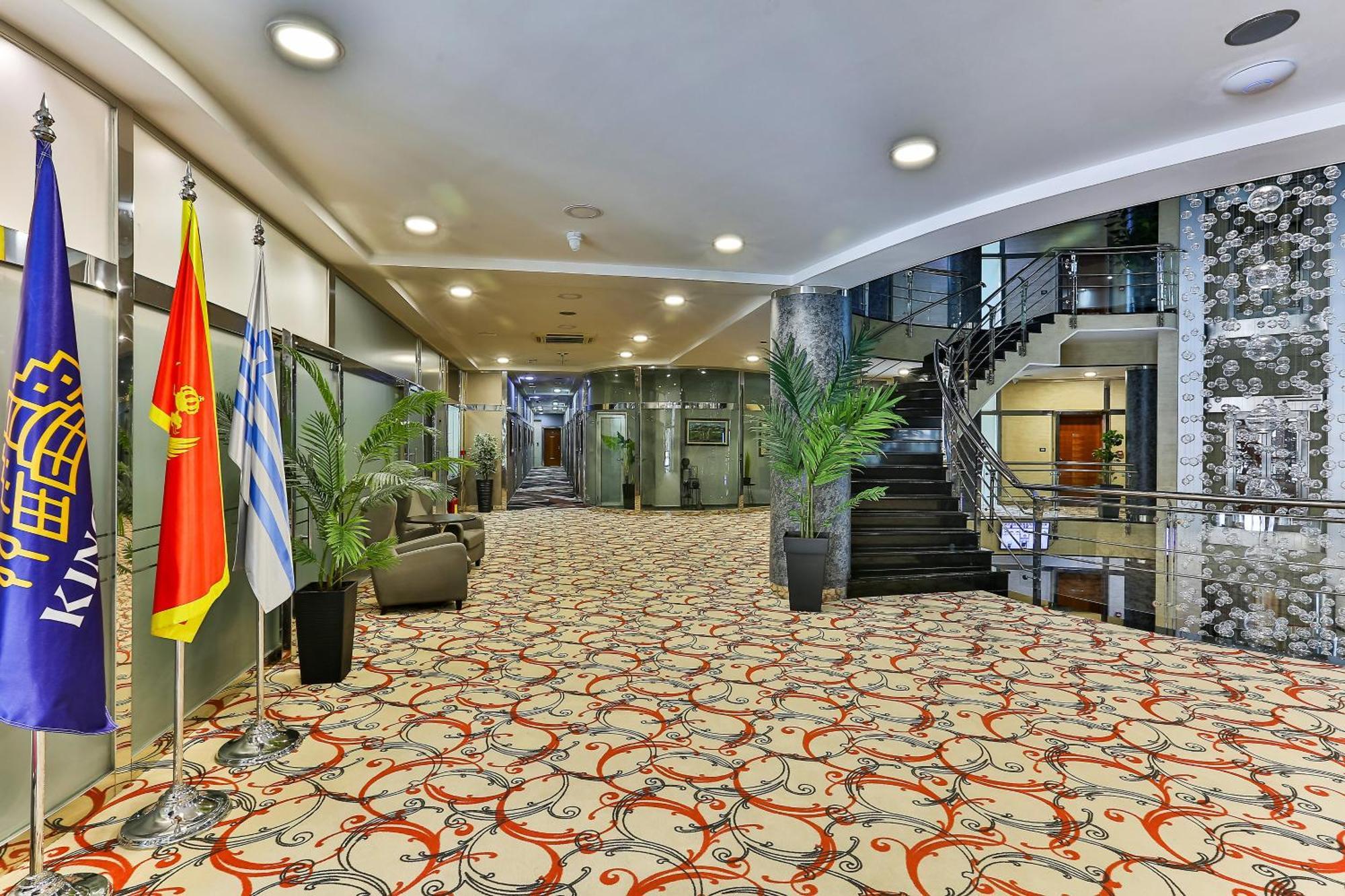Kings Park Hotel Podgoriçe Dış mekan fotoğraf