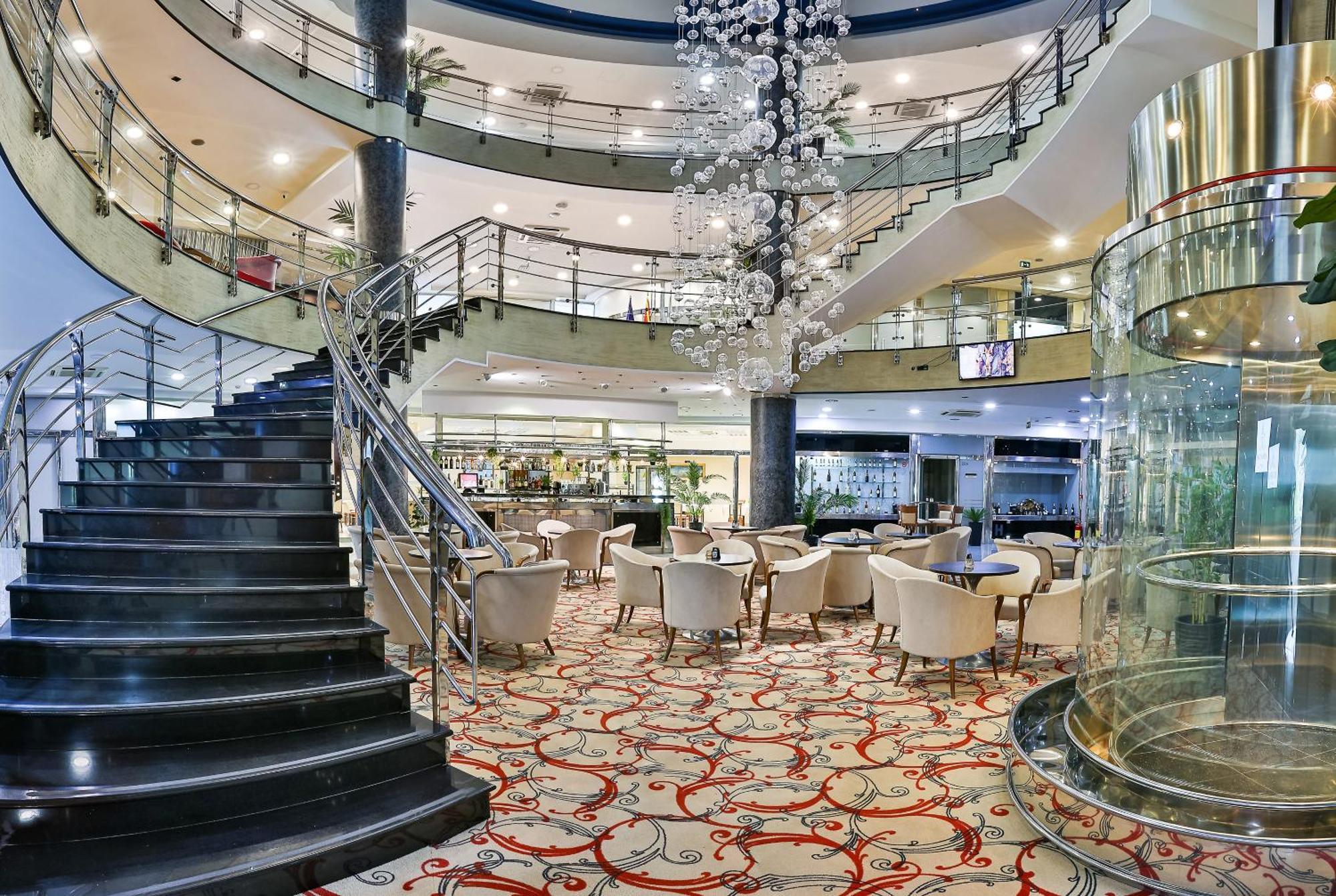 Kings Park Hotel Podgoriçe Dış mekan fotoğraf